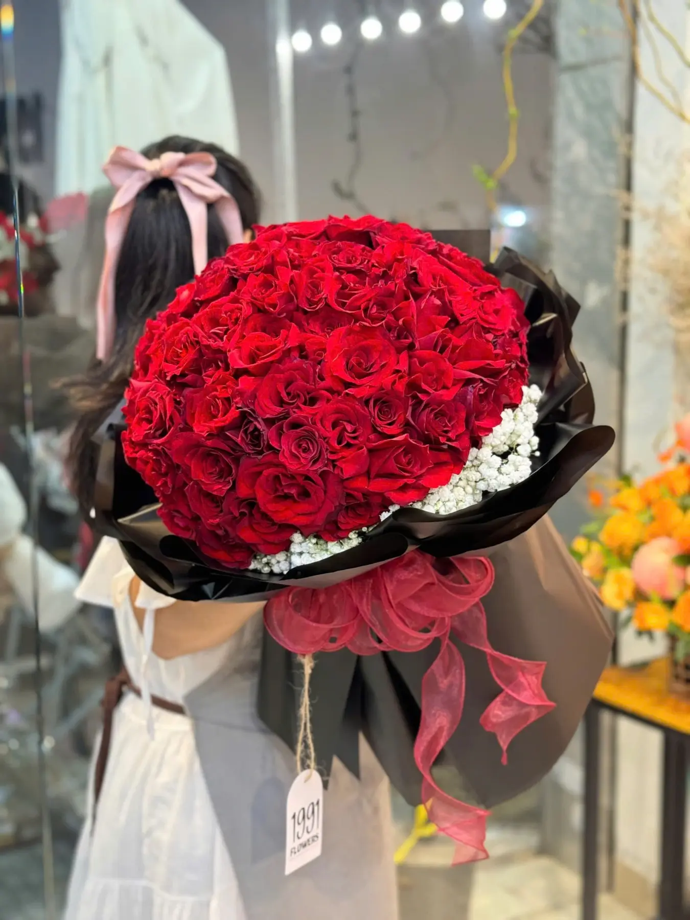 Bó hoa hồng đỏ dáng tròn cao cấp tặng người yêu